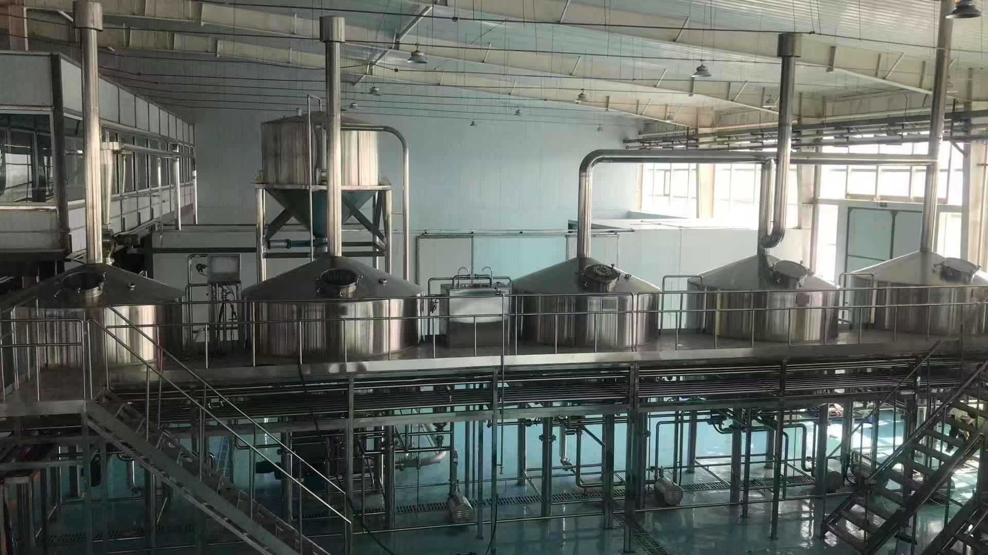 临淄精酿啤酒设备厂—精酿啤酒设备主要生产工艺与核心技术